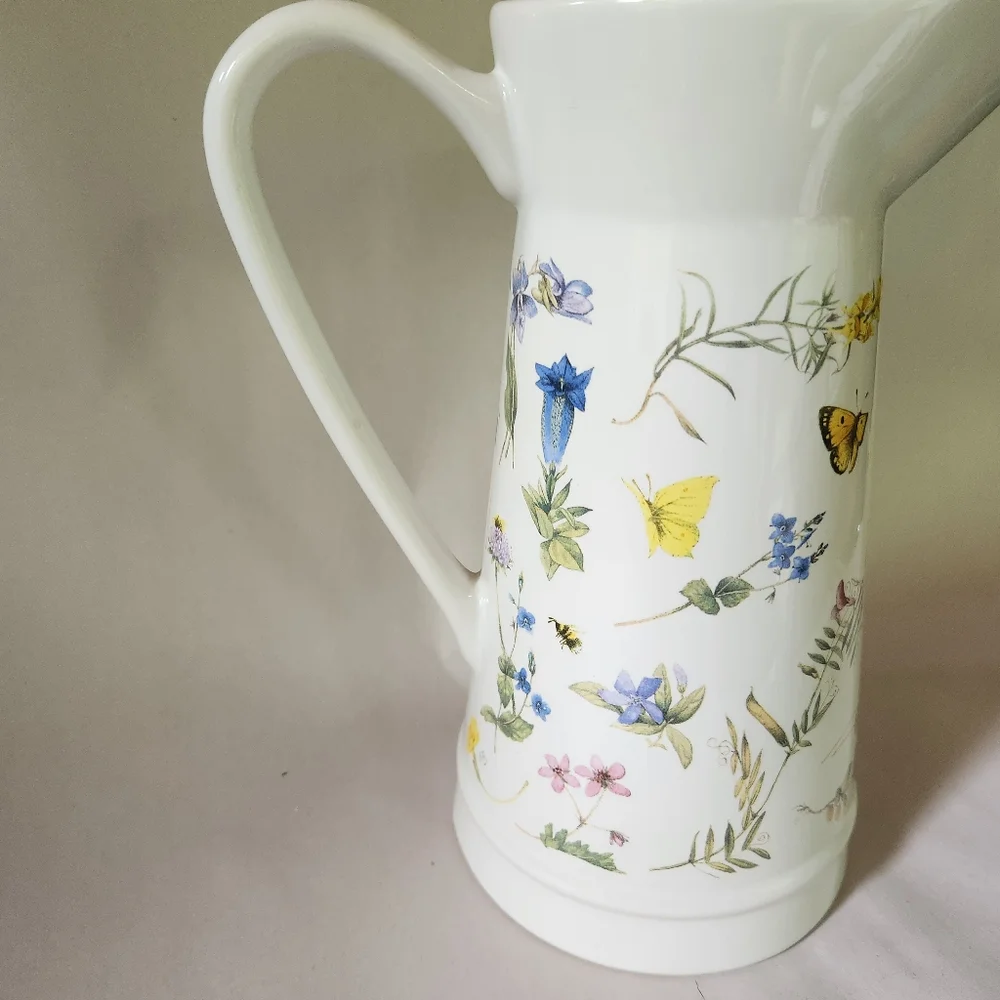 Hallmark Marjolein Bastin Ceramic Flower Pitcher/Vase
